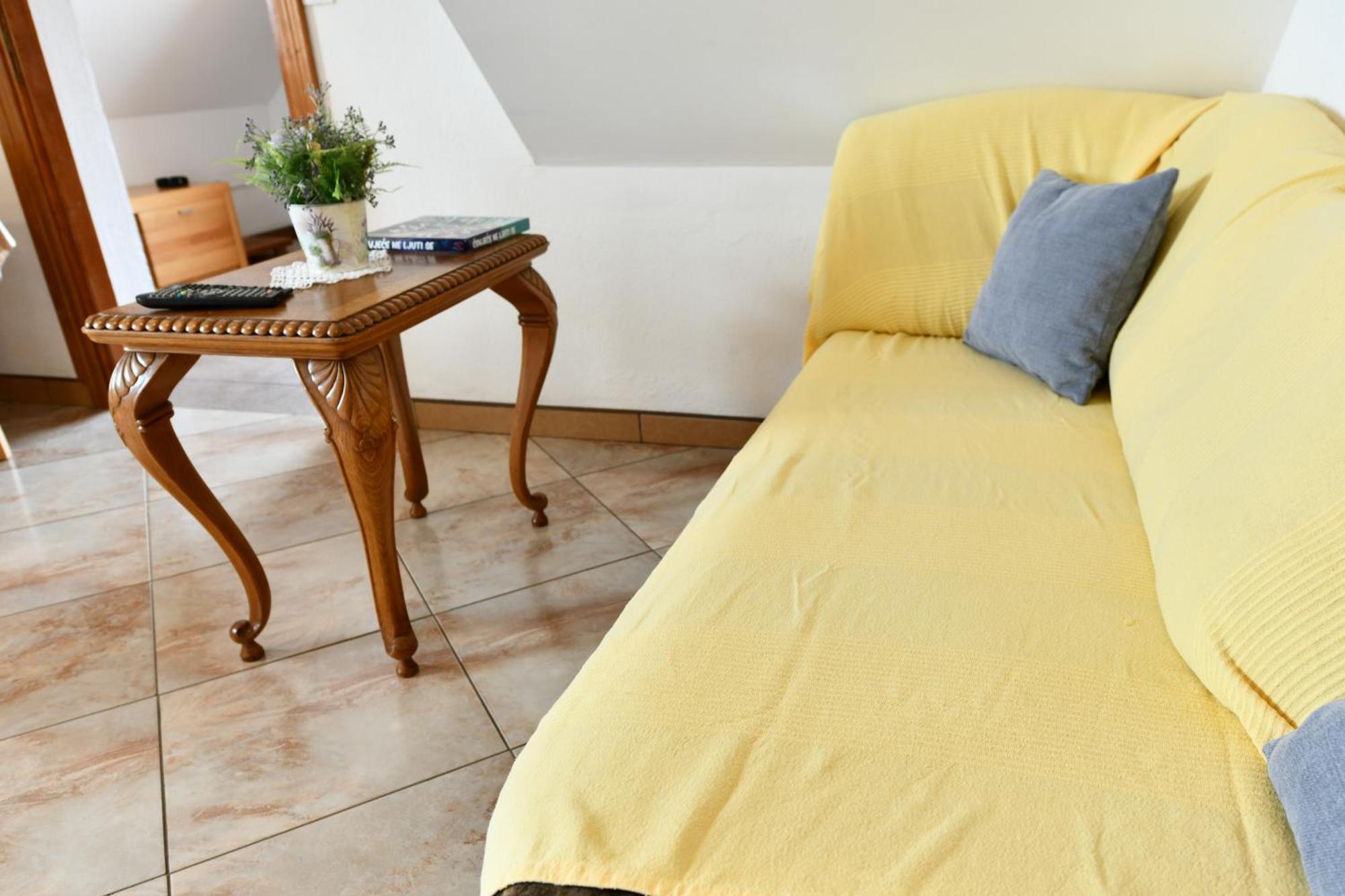 Apartment Anna Saborsko Extérieur photo